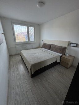 Ponúkam na predaj 3-izbový byt v centre mesta Dubnica nad Vá