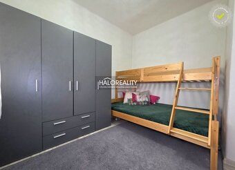 Realitná kancelária HALO reality a Bohuslava Záborská, konta