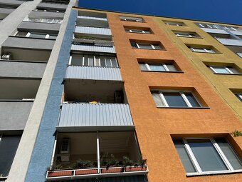3-izbový byt s loggiou vo vyhľadávanej časti Petržalky – Fur