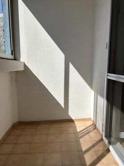 3-izbový byt s loggiou vo vyhľadávanej časti Petržalky – Fur