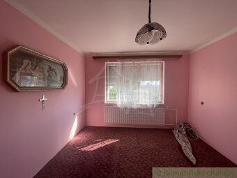Hľadáte rodinný dom v centre obce, ktorý ponúka priestor, sú