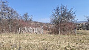 🏡 Na predaj zastavaný stavebný pozemok – Ozdín (okres Poltár
