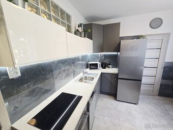 Typ: 2-izbový byt Ulica: Palkovičova Obec: Bratislava-Ružino