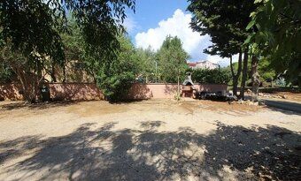 DADOT ponúka na predaj dvojpodlažný apartmán v Chorvátsku. A