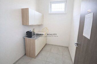 Realitná kancelária HD Reality ponúka na prenájom obchodný p