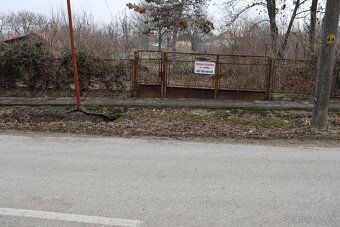 Predám štyri stavebné pozemky v obci Belá oproti kaštieľu Ch