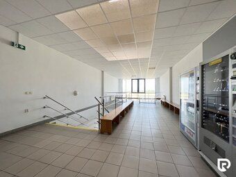 RADO reality ponúka na prenájom kancelárske/administratívne 