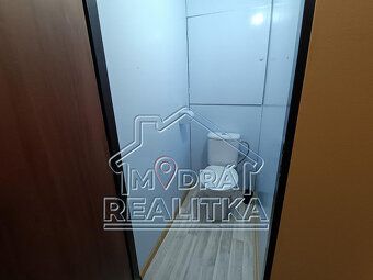 Dáme do dlhodobého prenájmu čiastočne zariadený 3-izbový byt