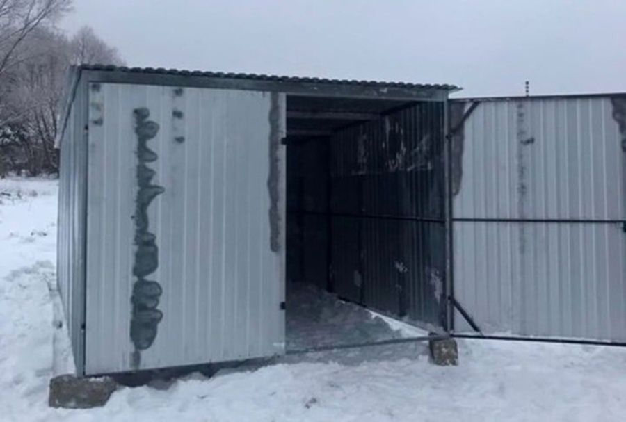 Špecifikácia garáže Plechová garáž druhej a tretej kvality
K
