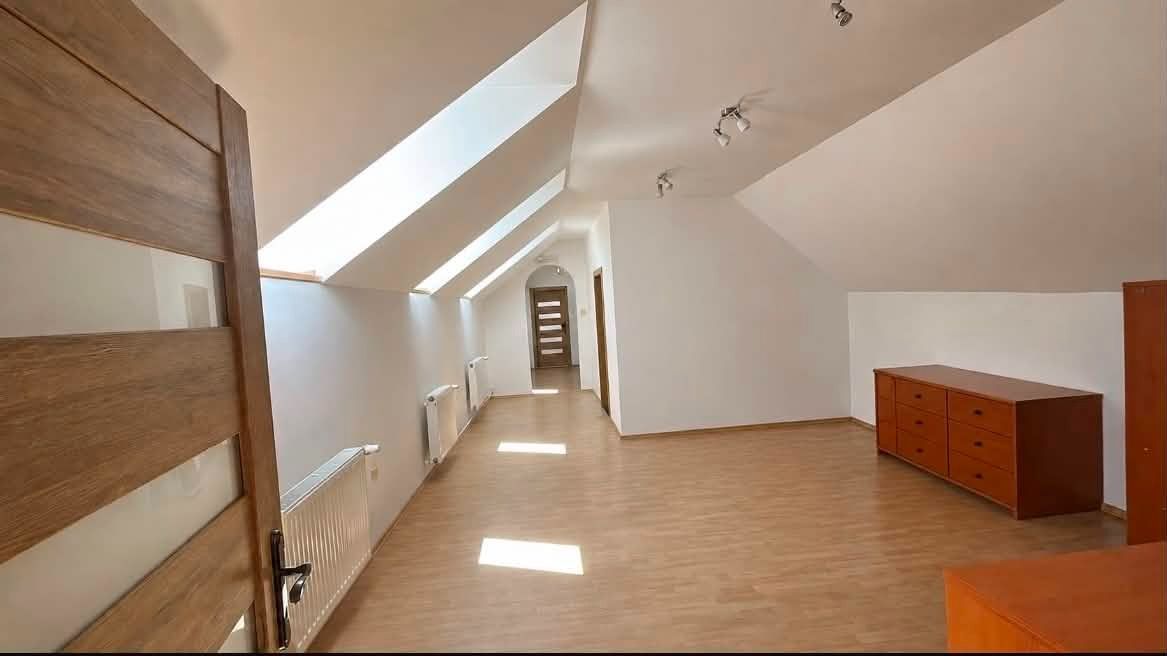 Priestranný 2-izbový byt v centre Prešova – ideálny pre mlad