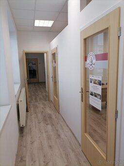 Ponúkame na prenájom administratívne priestory v centre mest