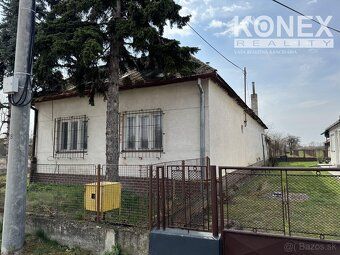 ID:3780 Ponúkame na predaj rodinný dom v pokojnej obci Slavk