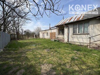 ID:3780 Ponúkame na predaj rodinný dom v pokojnej obci Slavk