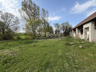 ID159-12-DERU: Ponúkame domček vhodný na chatu, v obci Alsóg