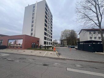 Ponúkam na prenájom kompletne zariadenú garsónku s logiou v 