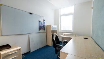 Vaša Realitná ponúka na prenájom priestranné kancelárske pri