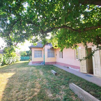 🏡 Na predaj sedliacky rodinný dom – Kuraľany, okres Levice H