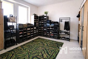 Typ: Rodinný dom Ulica: - Obec: Dolné Naštice
Moderný maklér