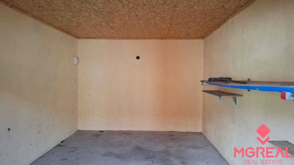 Ponúkame Vám na predaj klasickú garáž, ktorá sa nachádza pod