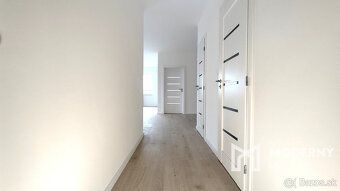 Typ: 3-izbový byt Ulica: - Obec: Bánovce nad Bebravou
Modern