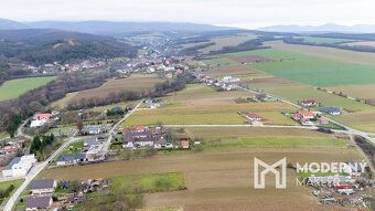 Typ: Pozemok pre rodinné domy Ulica: - Obec: Bánovce nad Beb