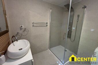 Realitná kancelária HOME CENTER Vám ponúka na predaj malý ro