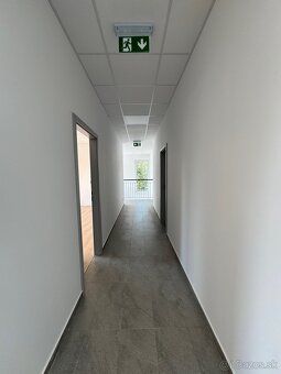 Ponúkame na prenájom obchodné priestory v novostavbe polyfun