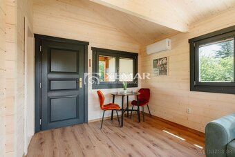XEMAR (, alebo 0944 107 803) ponúka na predaj nadštandardnú 