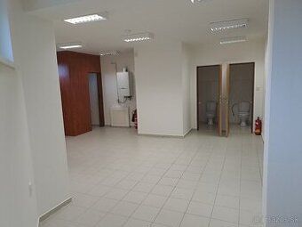 Ponúkame na prenájom 2 samostatné priestory vhodné na rôzne 