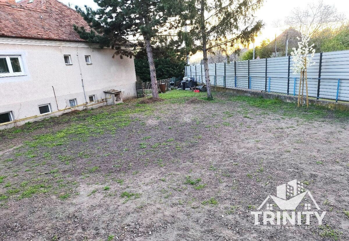 Typ: Pozemok pre rodinné domy Ulica: Gútska Obec: Nesvady
RK