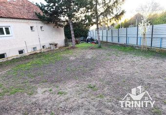 Typ: Pozemok pre rodinné domy Ulica: Gútska Obec: Nesvady
RK
