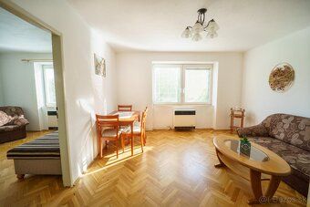 V zastúpení realitného centra MI_REAL, s.r.o. Vám ponúkame n