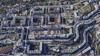 Skladový priestor v objekte Business centrum Pribišova. Ide 