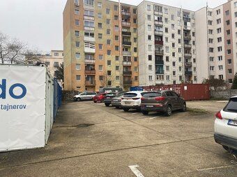 Ponúkame na prenájom skladové kontajnere na stredisku v Pieš