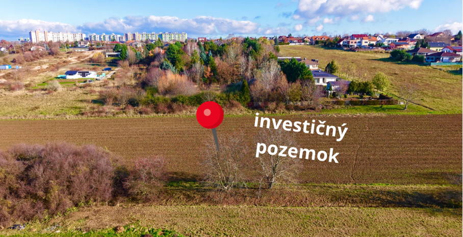 Popis nehnuteľnosti Ponúkam na predaj investičný pozemok s r