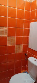 • Realitná kancelária Lauranna ponúka Vám na prenájom veľký 