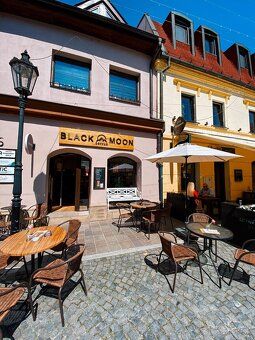 Rozhodli sme sa posunúť našu zabehnutú kaviareň Black Moon C