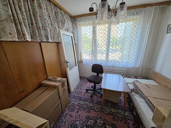 predám 3 izbový byt o výmere 71m2 v pôvodnom stave na Kremni