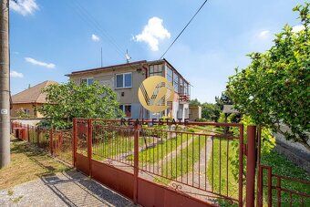 Zuzana Bojdová +421 904 300 202 e-mail:
V2 Real Estate ponúk