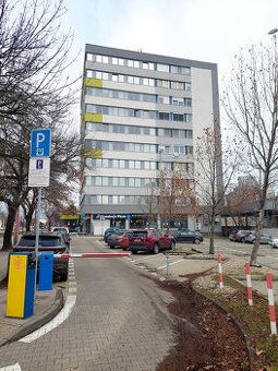 Ponúkame na prenájom kancelárske priestory v administratívne