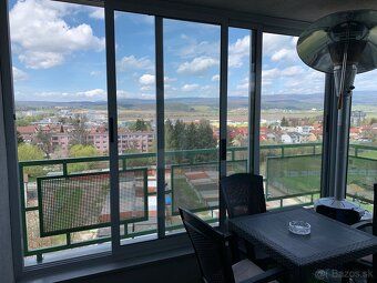 Ponúkam na predaj 3-izbový zariadený slnečný byt, ktorý sa n