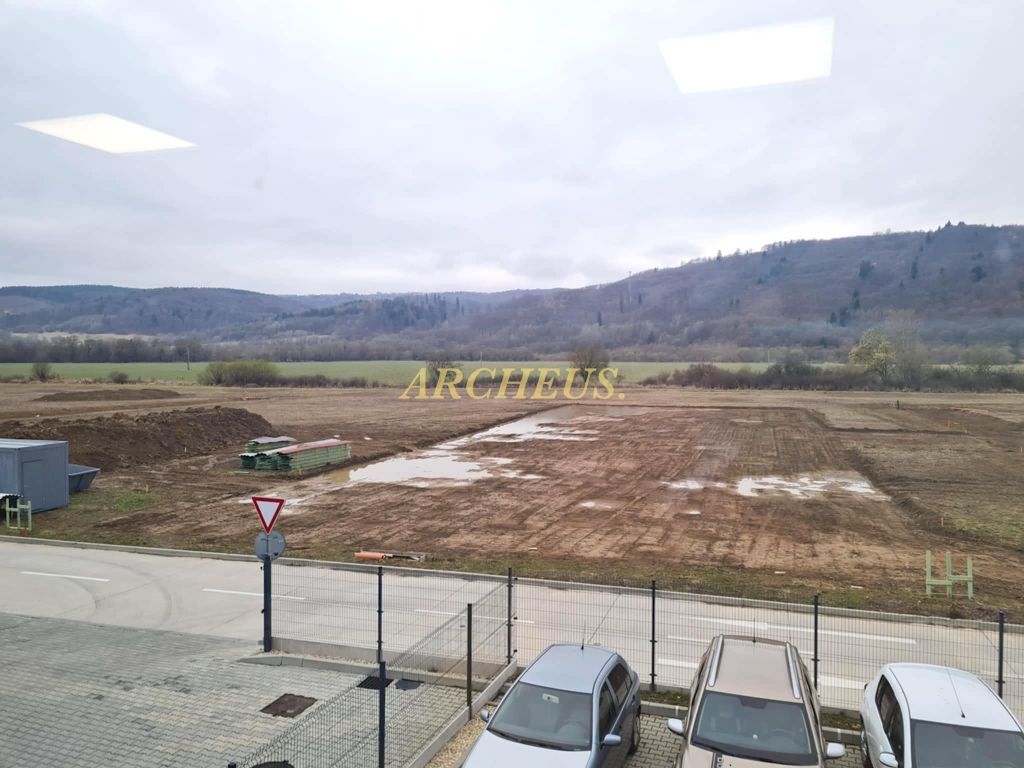 Ponúkame vám na predaj stavebné pozemky v priemyselnej zóne 