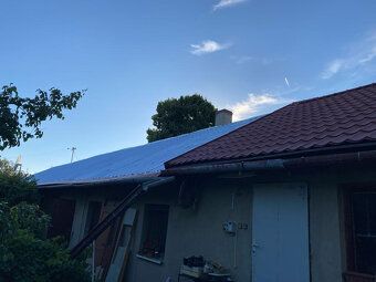 Ponúkame Vám na predaj rodinný dom v obci Zemianske Sady.
Do