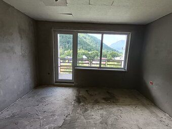 🏠 Na predaj dom vhodný na prestavbu na ubytovňu alebo penzió