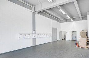 Prenajmem priestor cca 35 m2 voda wc elektrika objekt je zab