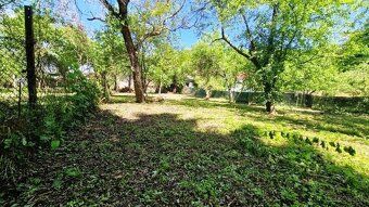 NA PREDAJ dom v pôvodnom stave, ktorý dýcha atmosférou vidie