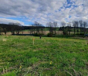 Ponúkame na predaj pozemok o výmere 413 m² v atraktívnej lok