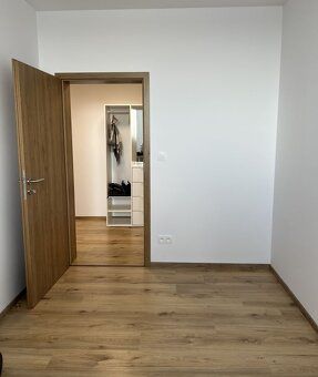 Hľadáte prenájom v Bratislave?
Naša realitná kancelária má p