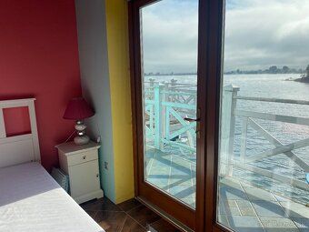 Prenajmem dlhodobo krásny apartmán s balkónom s výhľadom na 