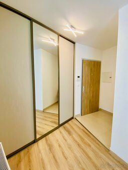 🏡 NA PRENÁJOM V NOVOSTAVBE STEIN 2
VEĽKÝ 2 IZBOVÝ BYT S BALK